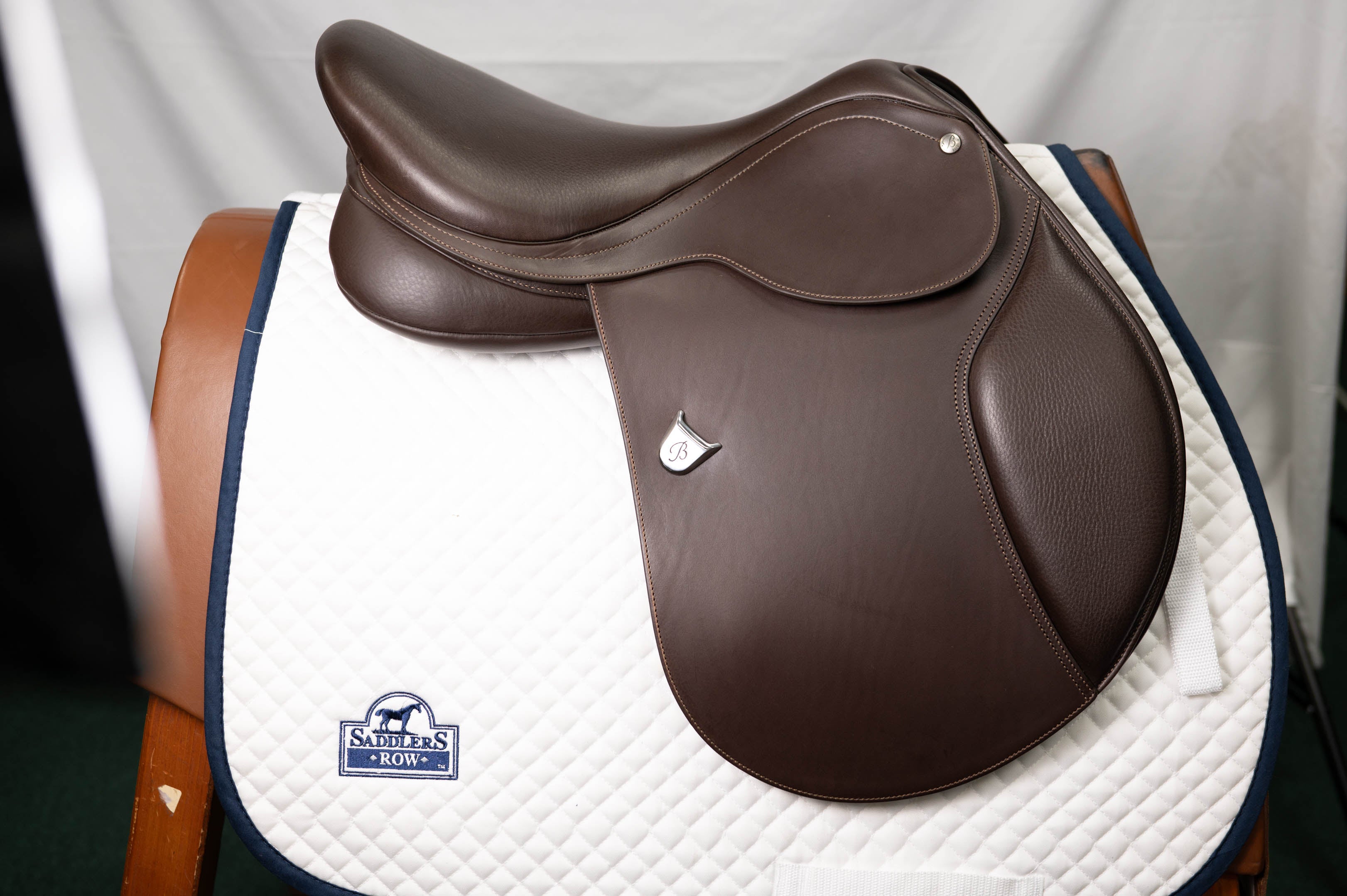 Bates Caprilli Heritage Close Contact Saddle