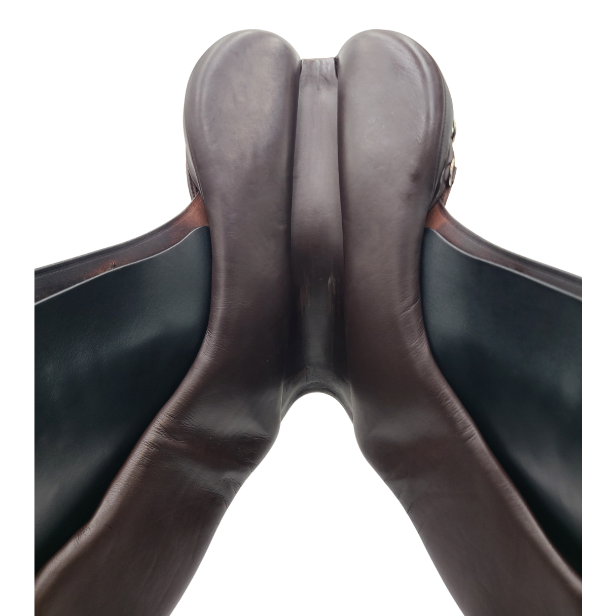 Consignment All Purpose Courbette 17” Saddle - 2C-A30391-3
