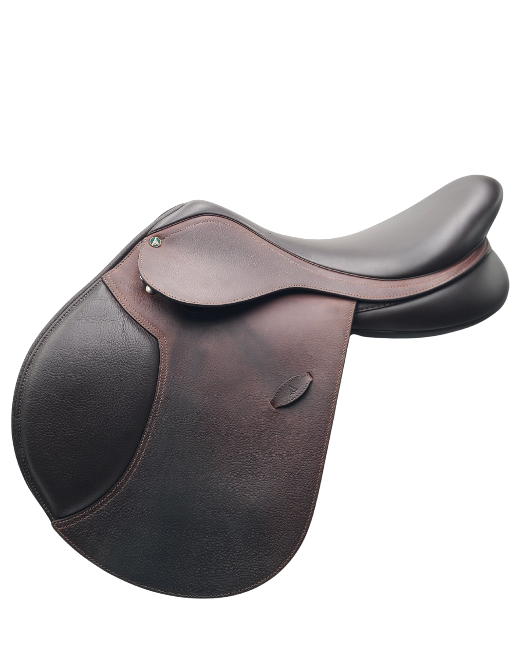 Consignment Close Contact Arena Jump 17.5” Saddle - 2C-C21180
