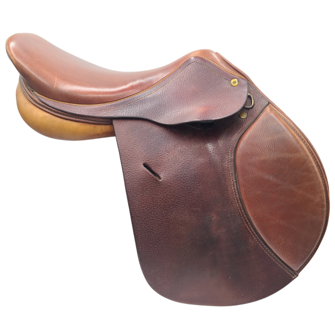 Consignment Close Contact HDR Advantage 17” Saddle - 2C-C21236