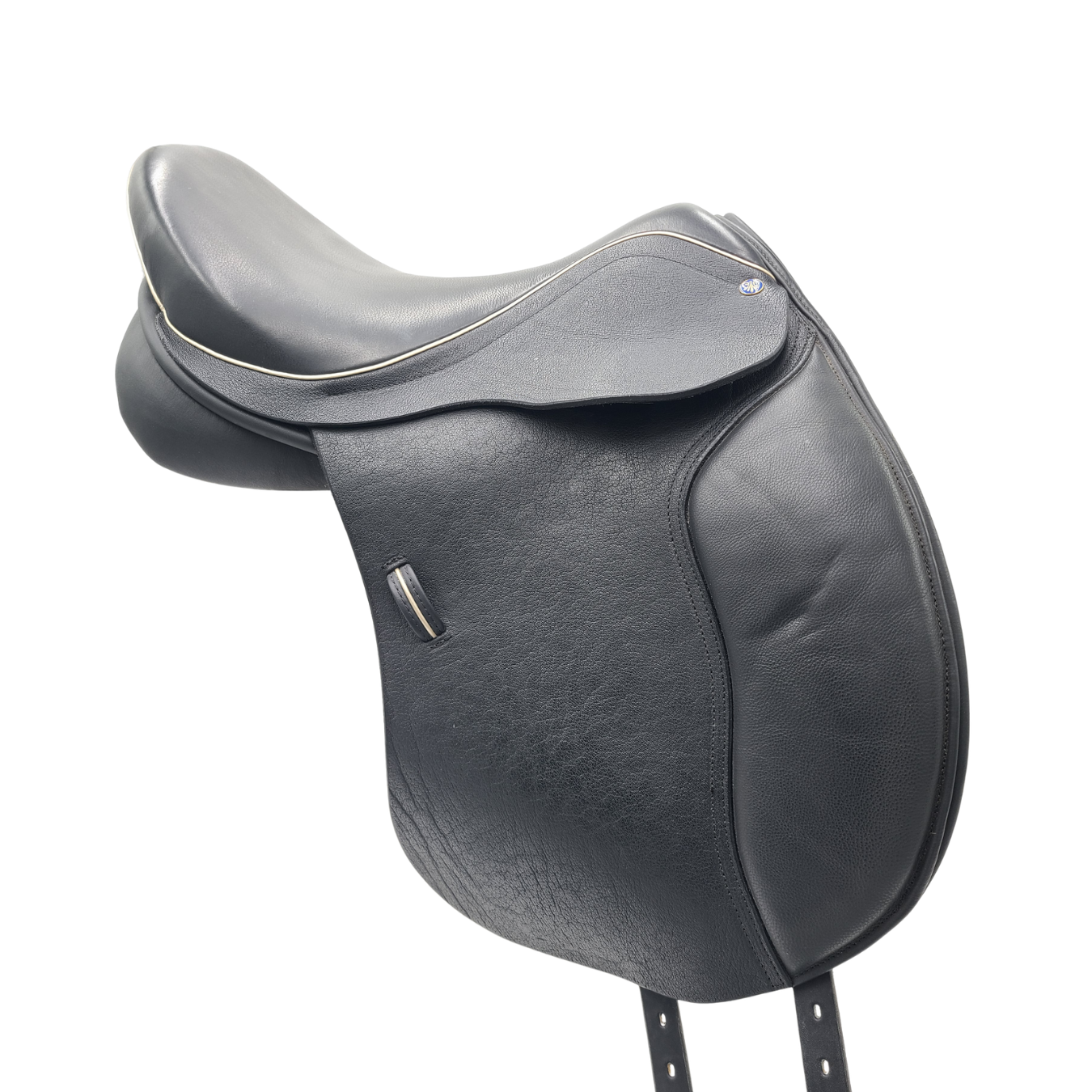 Consignment Dressage Detente 17” Saddle - 2C-D22159