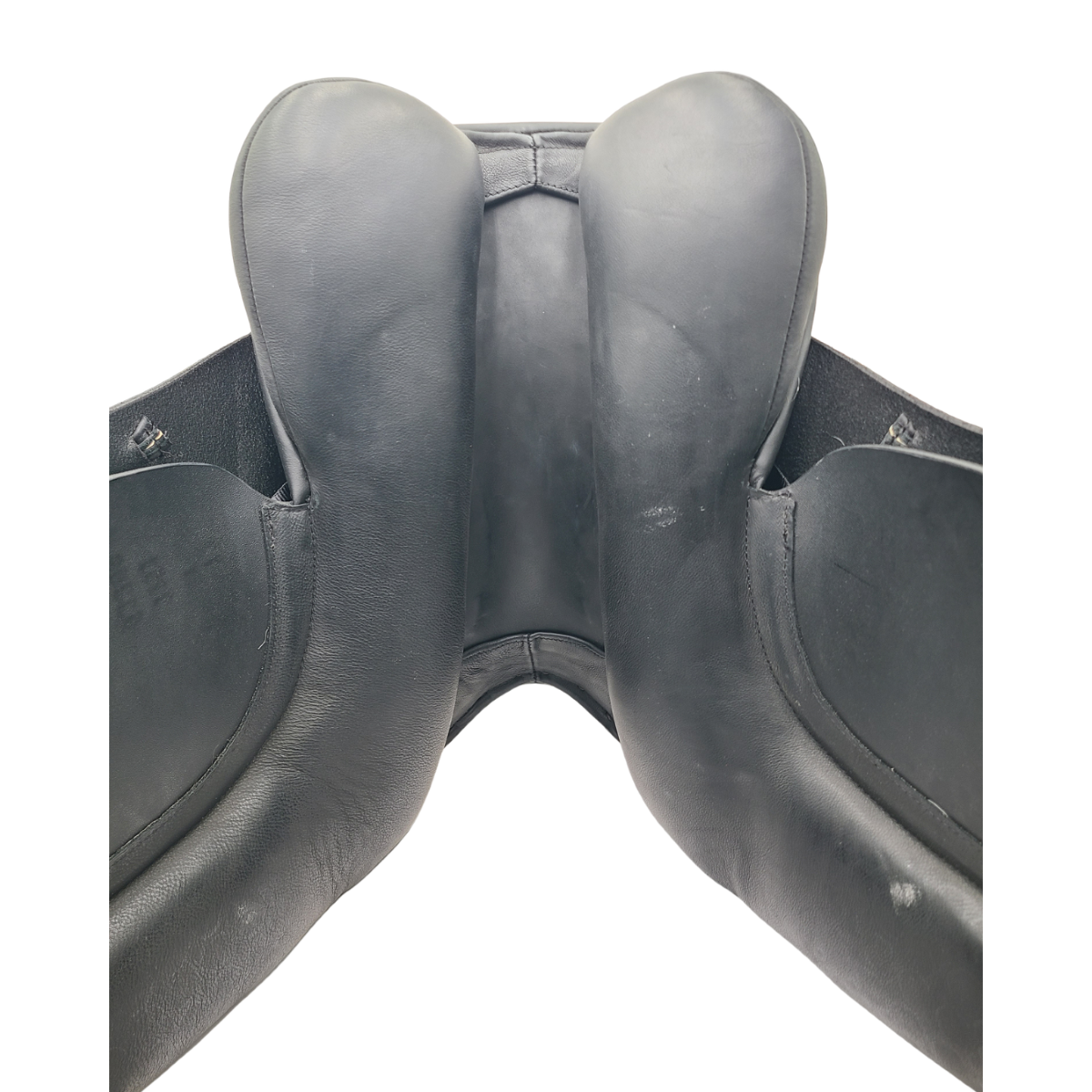 Consignment Dressage Detente 17” Saddle - 2C-D22159-3