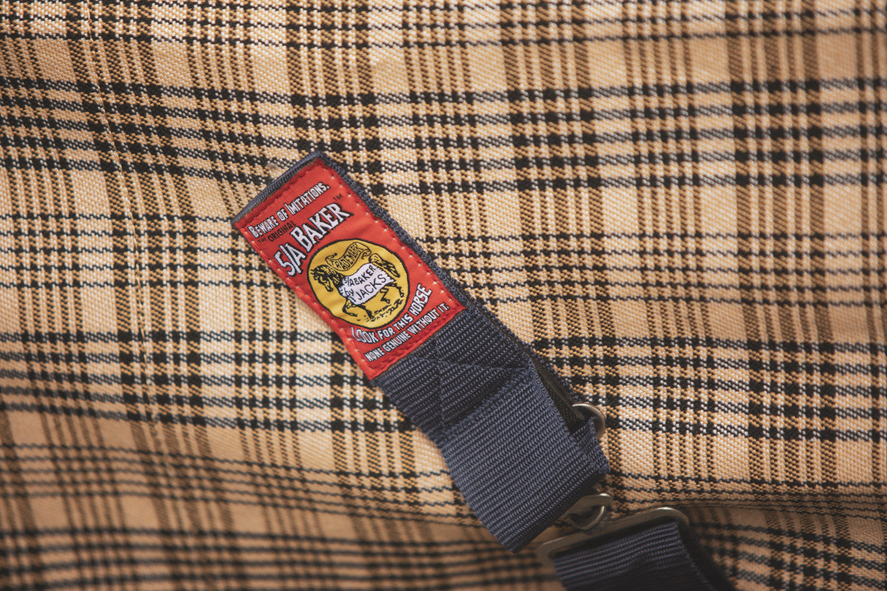Baker Deluxe Blanket-zoom-2