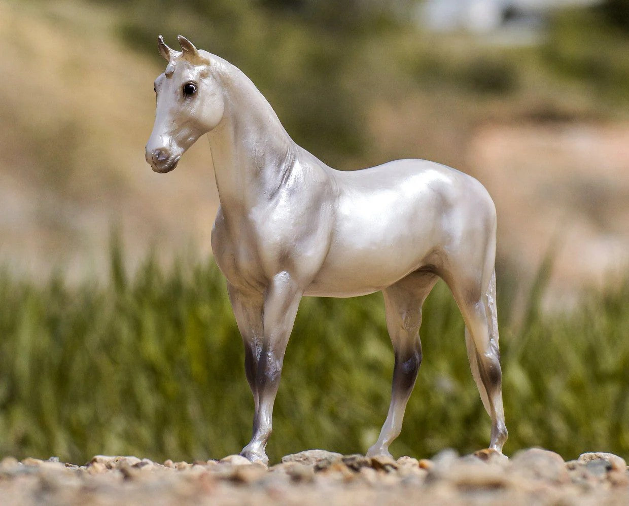Breyer Pearly Grey Trakehner | Retired-zoom-3