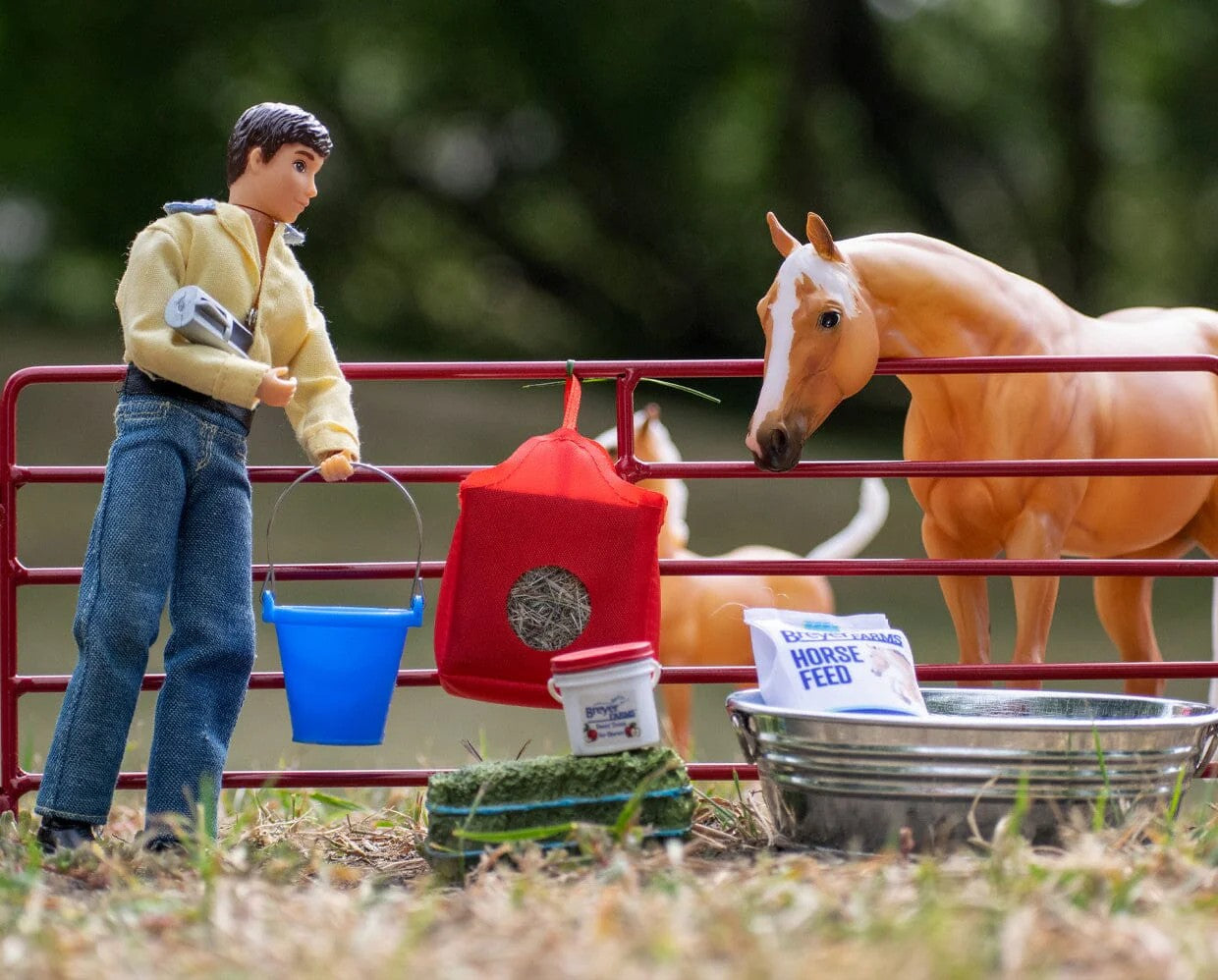 Breyer Stable Feed Set-4